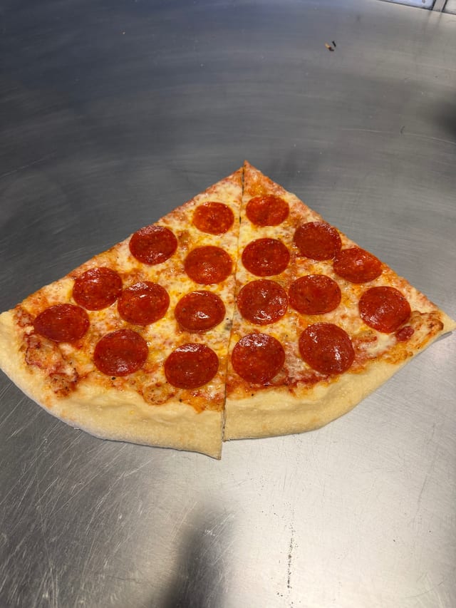 2 Single Topping Slices & Soda.
