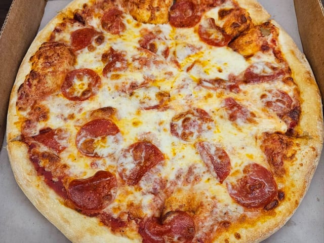 Build Your Own - Dinosaur Pizza.